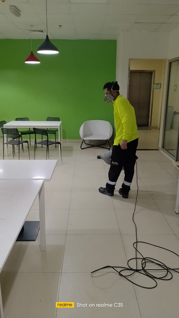 WhatsApp Image 2025-12-05 at 22.02.04_a006db0b